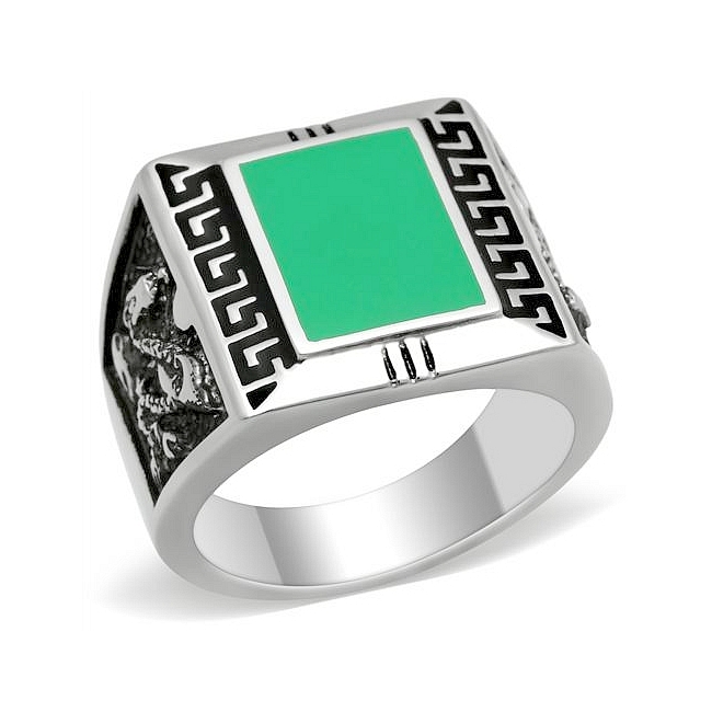 Silver Tone Vintage Fashion Ring Emerald Epoxy