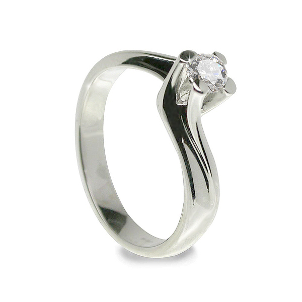 Italian Curved Solitaire Engagement Ring with Brilliant 0.20 CT Diamond
