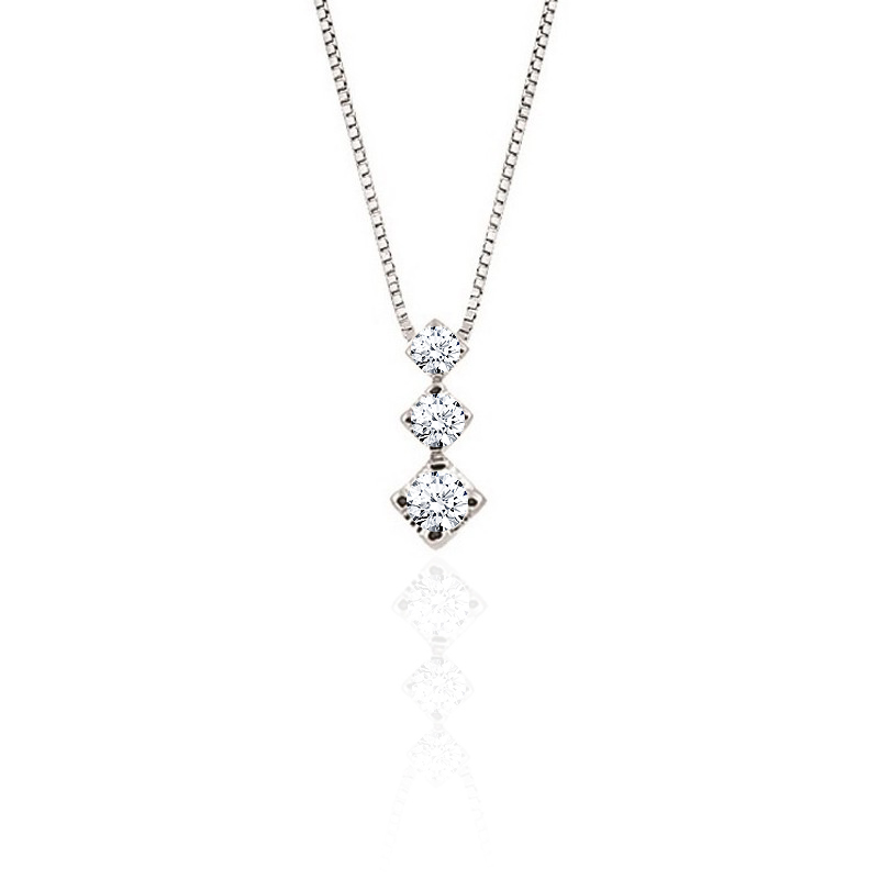 3 Stone Graduated Drop Style Pendant Diamond Necklace 1/3 CT