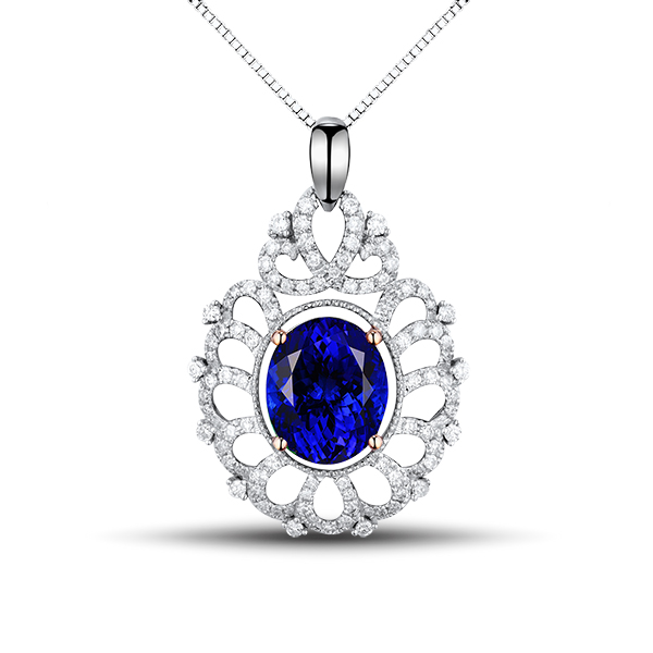 Stunning Royal 4.77 CT Tanzanite Necklace With Diamond Pave