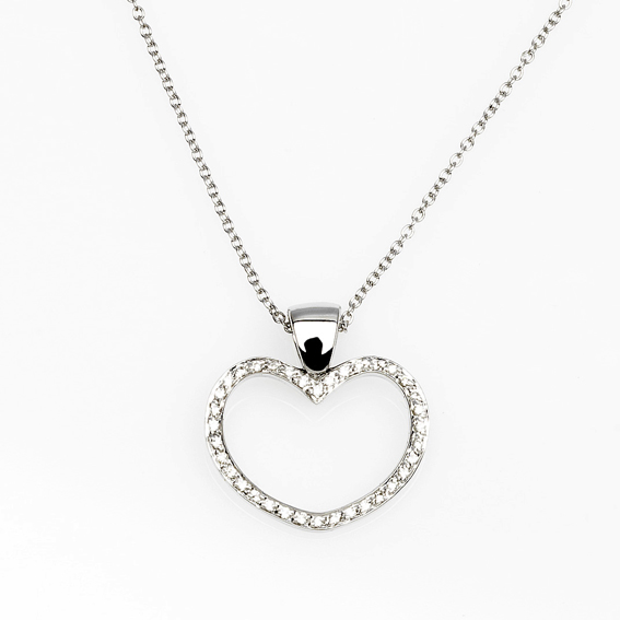 Italian Supreme Heart Necklace with 0.18 CT Handmade Diamonds