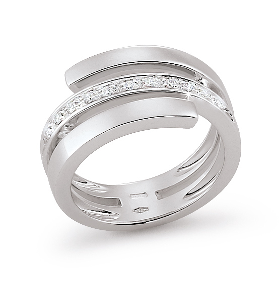 Gorgeous 3 Band Italian Ring 0.11 Ct Diamond 18K White Gold
