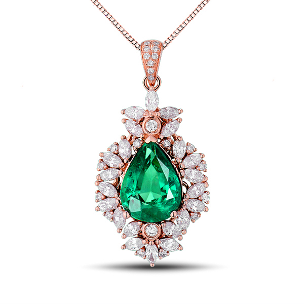 2.30 CT Pear Cut 18K Rose Gold 1.56 CT Diamond Emerald Necklace