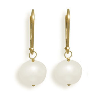 8.5-9mm Cultured Freshwater Pearl Earrings with Yellow Gold Lever Backs
