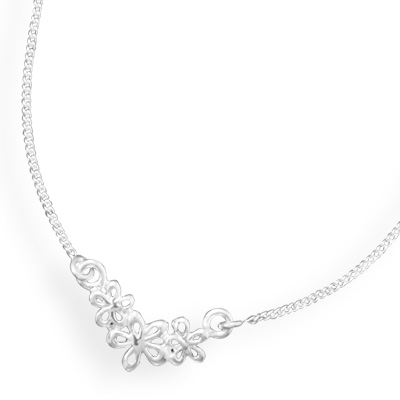 16" Necklace with Cut Out Flower Design