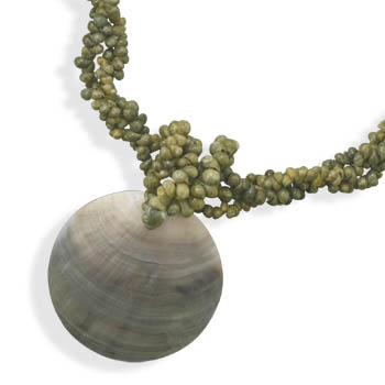 Shell Fashion Necklace with Shell Pendant